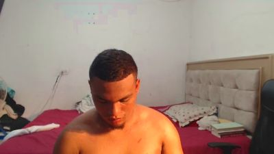 davi_cam777 live cam on Cam4