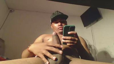 davi_cam777 live cam on Cam4