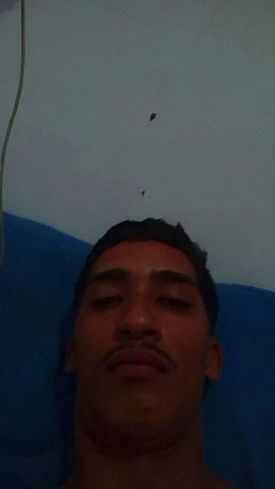 davi_xxx live cam on Cam4