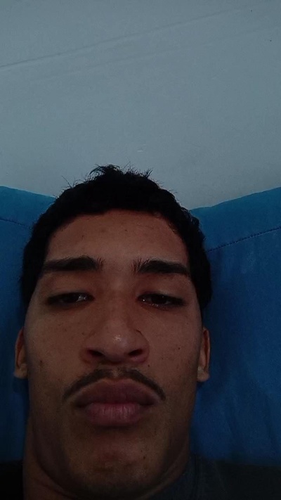 davi_xxx live cam on Cam4