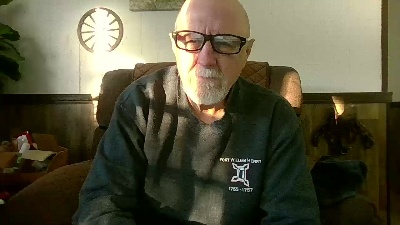 david611960 live cam on Cam4