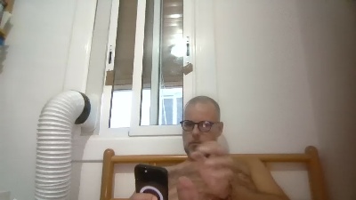 david__bcn live cam on Cam4