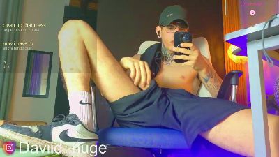 david_huge live cam on Cam4