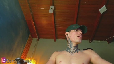 david_huge live cam on Cam4