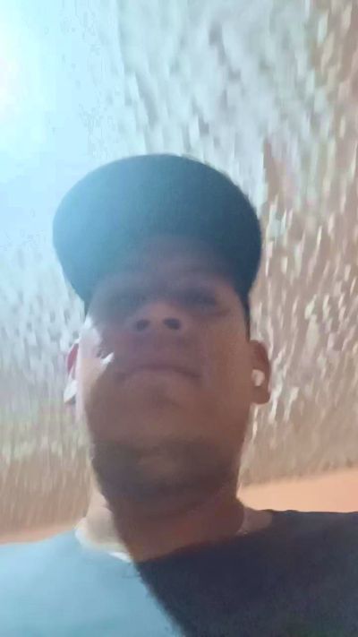 david_jose live cam on Cam4