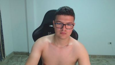 david_smith_ live cam on Cam4