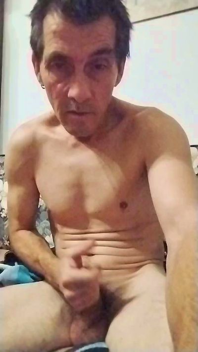 davidgarmin4 live cam on Cam4