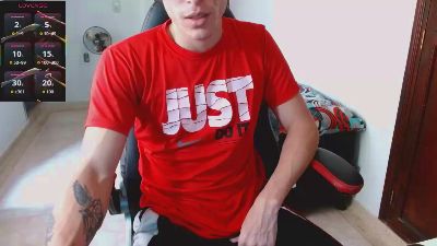 davidsalazar33 live cam on Cam4