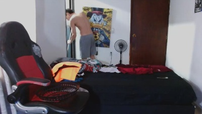 davidsalazar33 live cam on Cam4