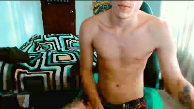 davidsalazar33 live cam on Cam4