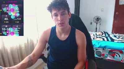 davidsalazar33 live cam on Cam4