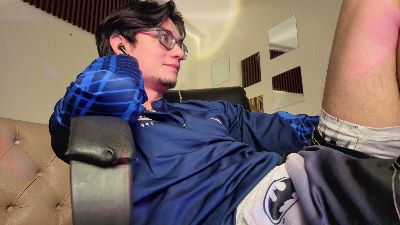 davoxer live cam on Cam4