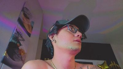 davoxer live cam on Cam4
