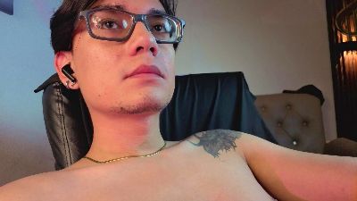 davoxer live cam on Cam4