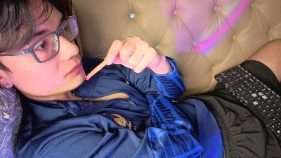 davoxer live cam on Cam4