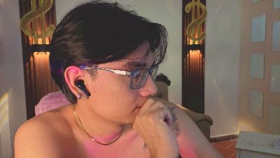 davoxer live cam on Cam4