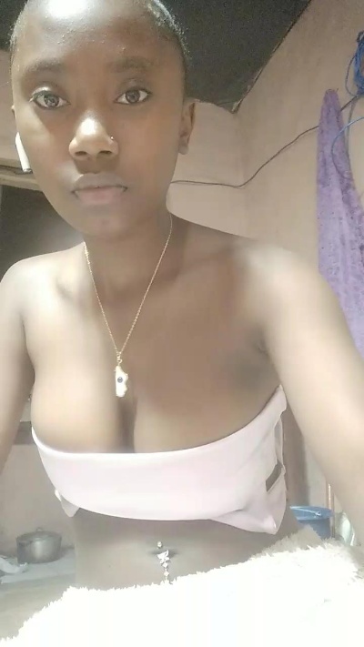 dayanah2 live cam on Cam4