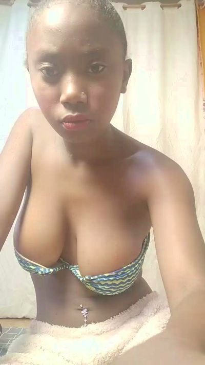dayanah2 live cam on Cam4