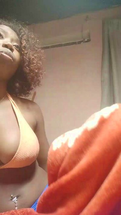 dayanah2 live cam on Cam4