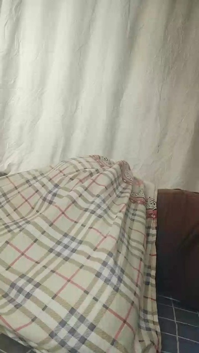 dayanah2 live cam on Cam4