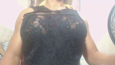 dayanamuscle live cam on Cam4