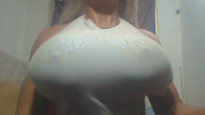 dayanamuscle live cam on Cam4