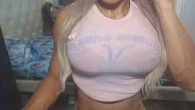 dayanamuscle live cam on Cam4