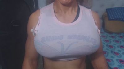 dayanamuscle live cam on Cam4