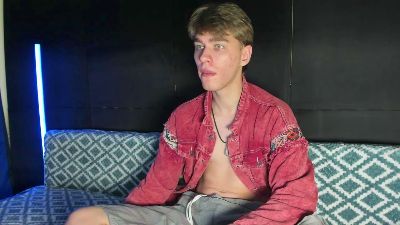 dbartmoss live cam on Cam4