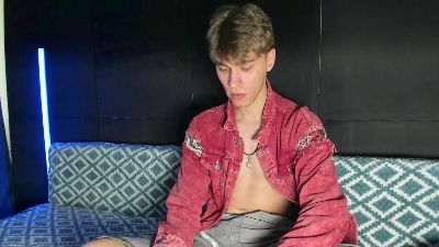 dbartmoss live cam on Cam4