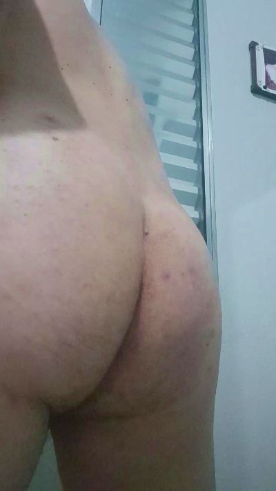 dcardozaoo live cam on Cam4