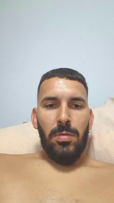 ddanirguez live cam on Cam4