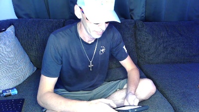 ddawgkdawg live cam on Cam4