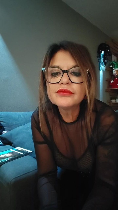 debbyfetish live cam on Cam4