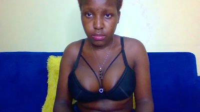 deebooty live cam on Cam4