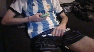delgado123 live cam on Cam4