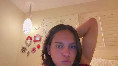 delilahdarlin live cam on Cam4