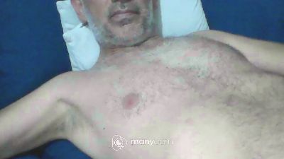 dely_dolu live cam on Cam4