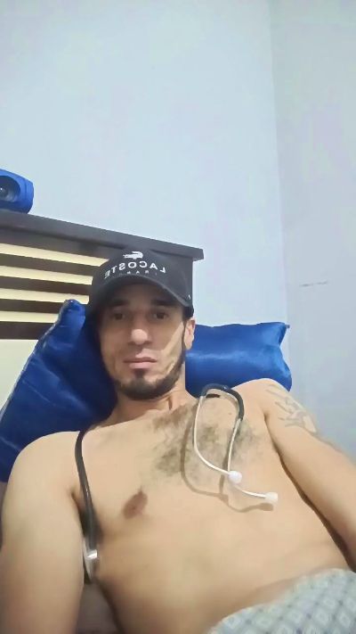 denismo2 live cam on Cam4