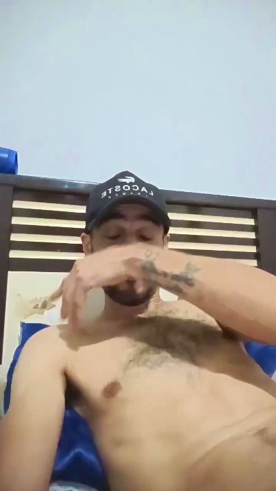 denismo2 live cam on Cam4