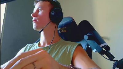 dennisdillon live cam on Cam4
