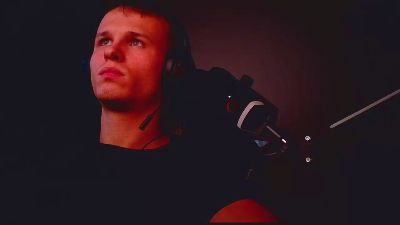 dennisdillon live cam on Cam4