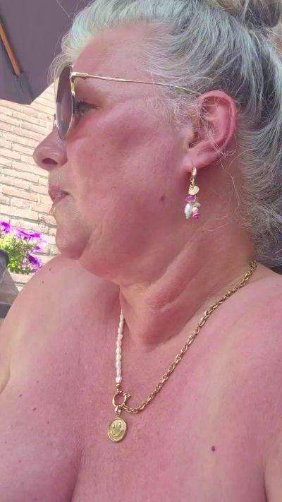 densas live cam on Cam4