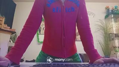 derdino84 live cam on Cam4