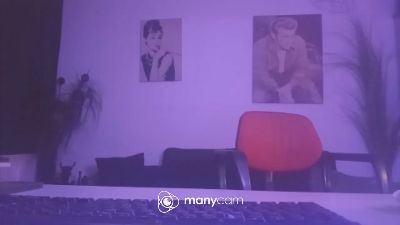 derdino84 live cam on Cam4