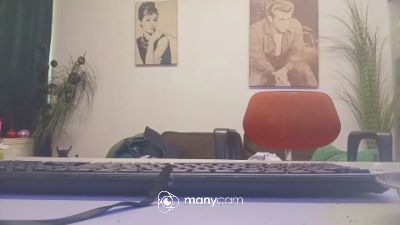 derdino84 live cam on Cam4