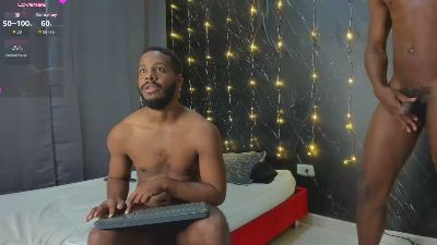 dereckandjake2 live cam on Cam4