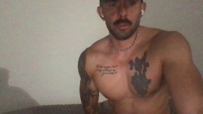 desertboyfun live cam on Cam4