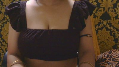 desireena2 live cam on Cam4