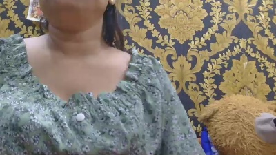 desireena2 live cam on Cam4
